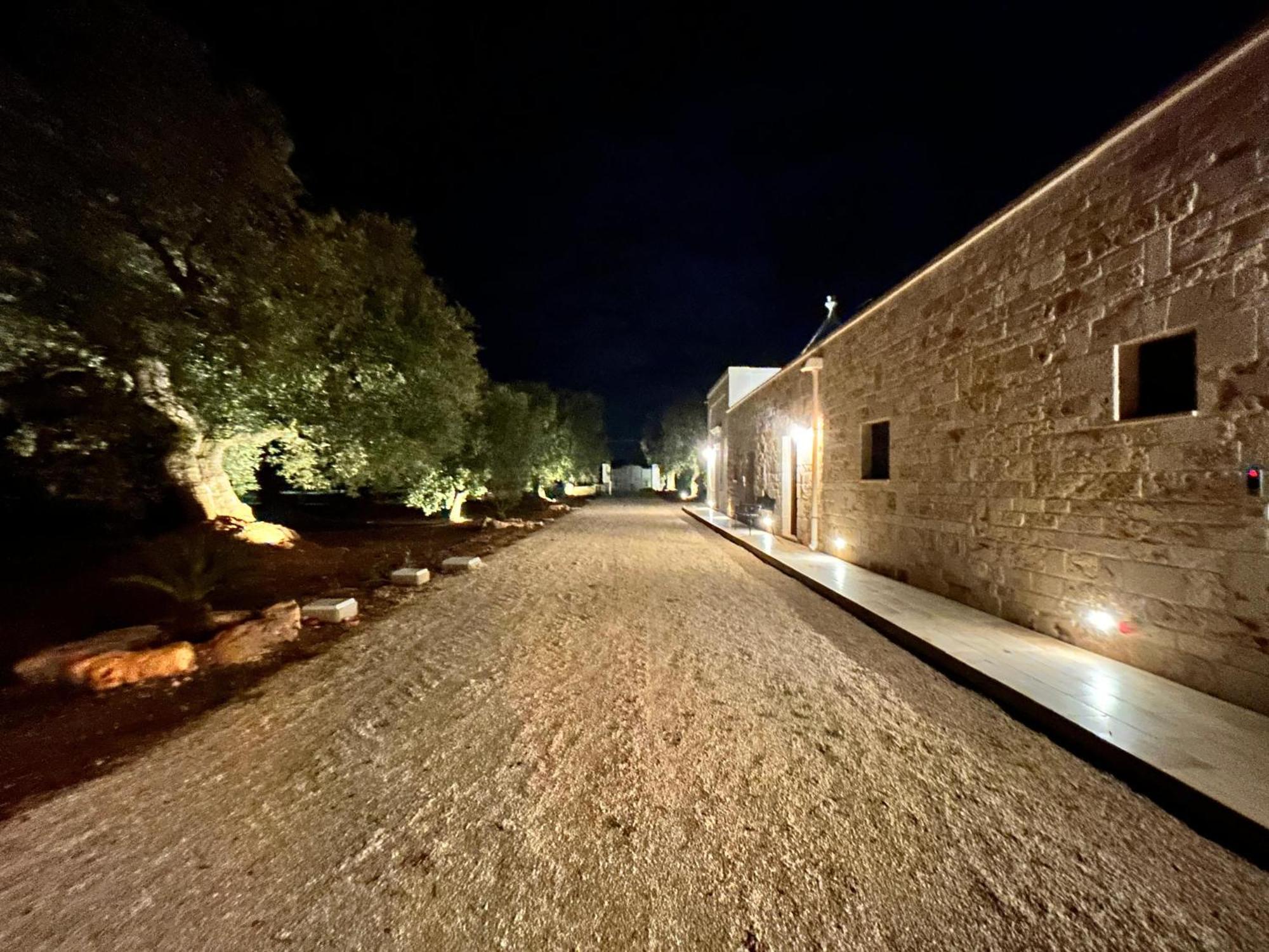 Bed and Breakfast Il Trullo Di Bina Pezze Di Greco Exterior foto