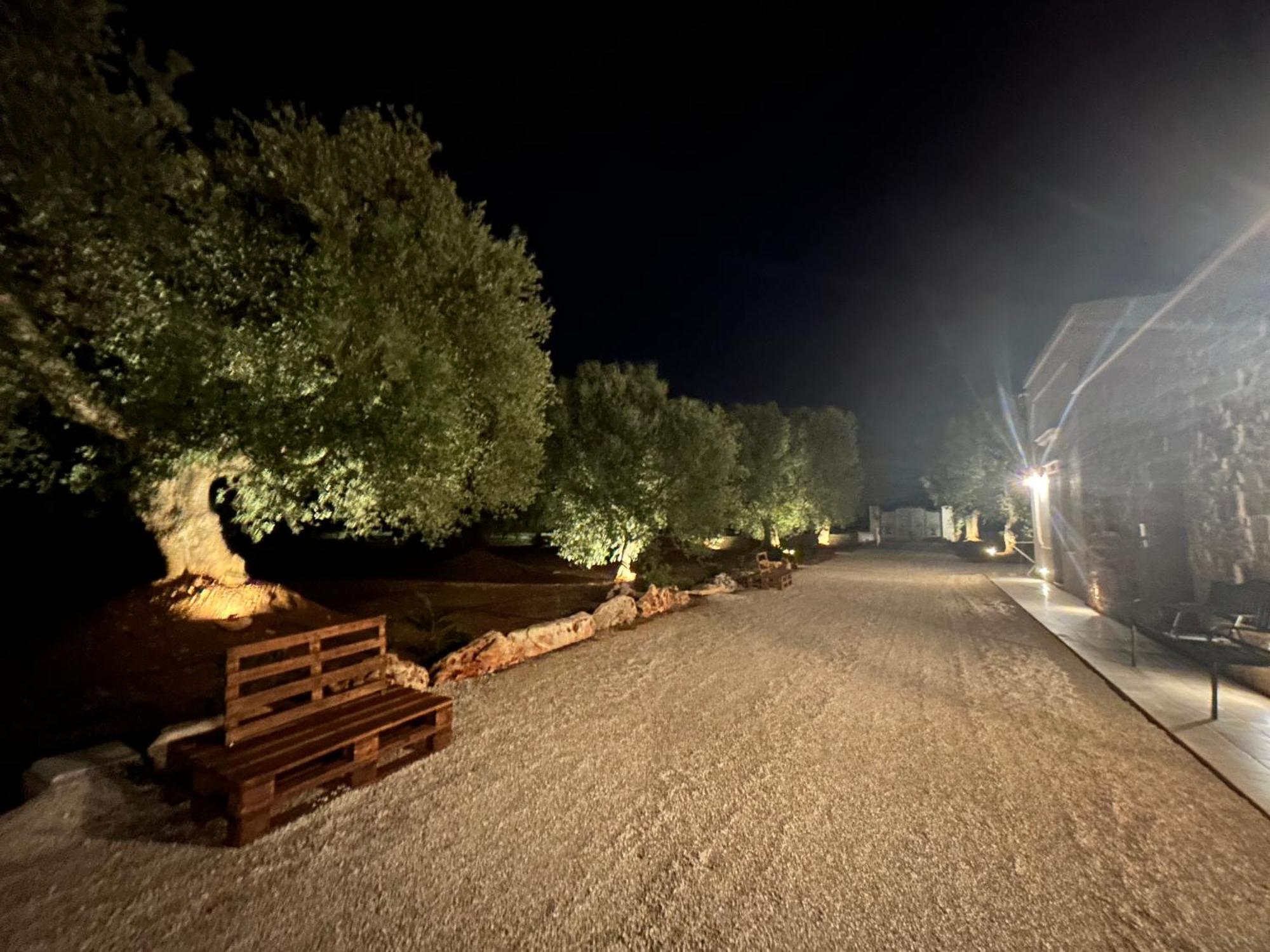 Bed and Breakfast Il Trullo Di Bina Pezze Di Greco Exterior foto